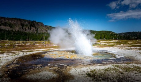 Yellowstone NP - Cliff Geyser - Foto Ladislav Hanousek 0624