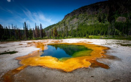 Yellowstone NP - jezírko Emerald Pool - Foto Ladislav Hanousek 0624