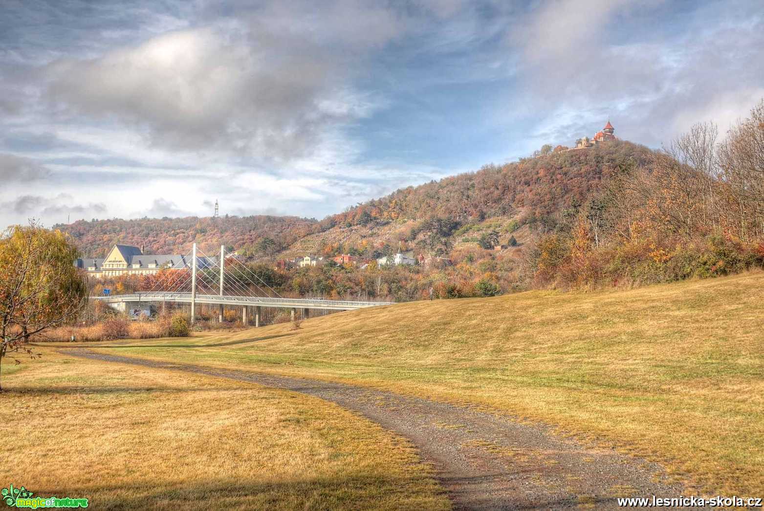 Podzimní pohled na Hněvín - Foto Pavel Ulrych 0122