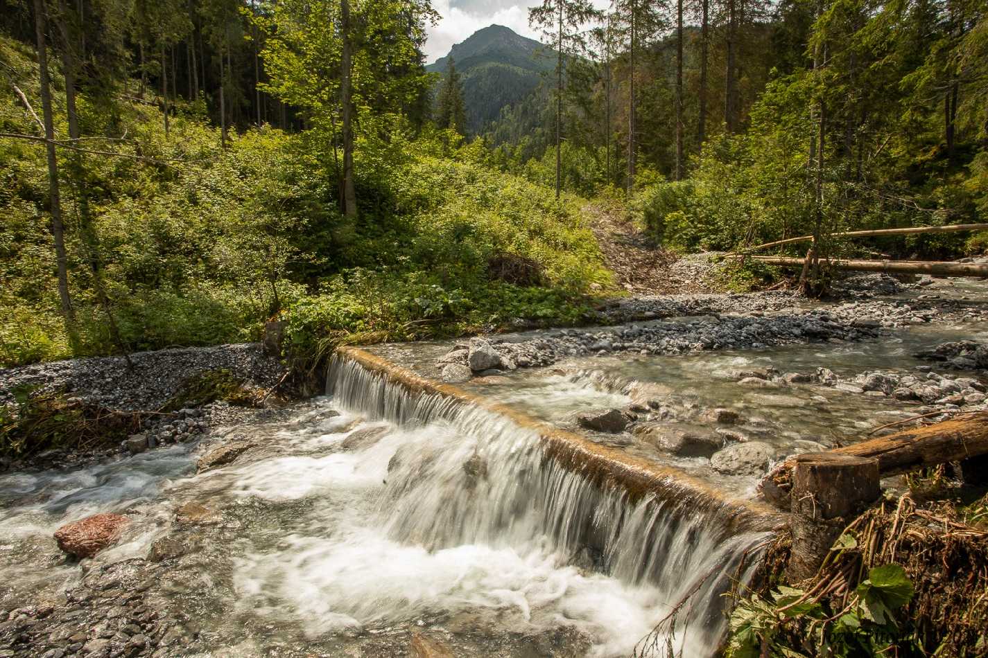 Síla horské vody - Foto Jozef Pitoňák 0724  (6)