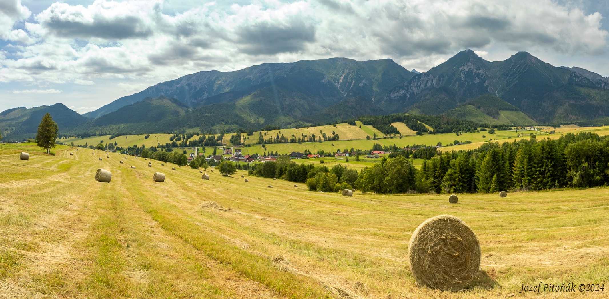 Krajina provoněná senem - Foto Jozef Pitoňák 0724 (1)