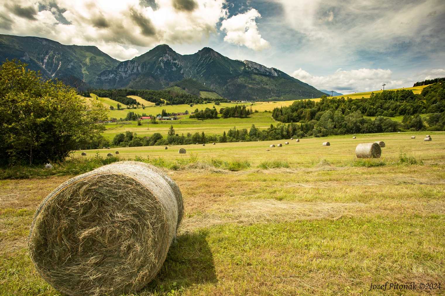 Krajina provoněná senem - Foto Jozef Pitoňák 0724 (3)