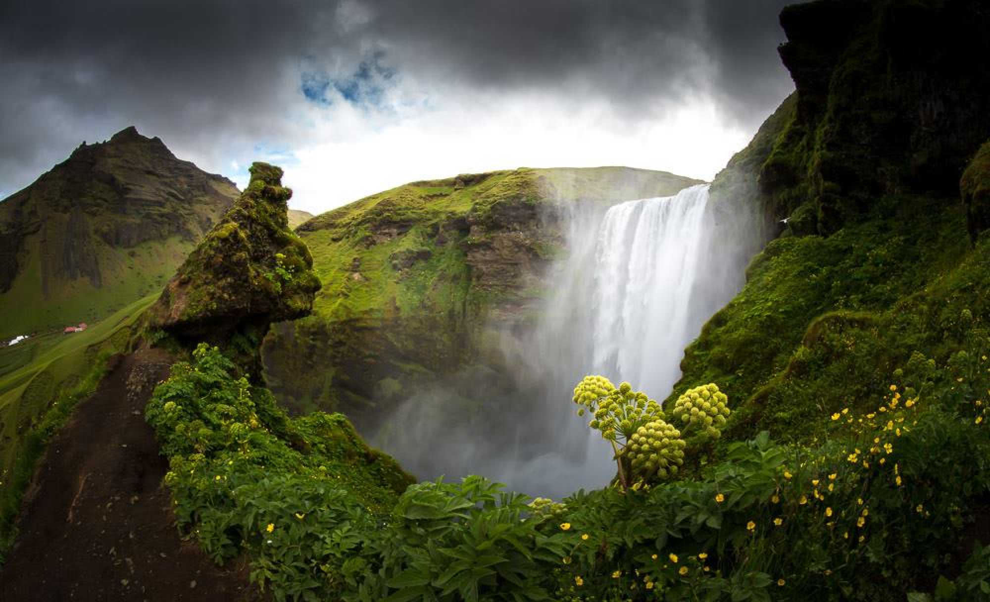 Vodopád Skógafoss - Foto Ladislav Hanousek 0125